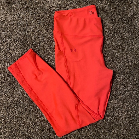 Under Armour Pants - Neon pink Under Armor leggings! Never worn!!!!